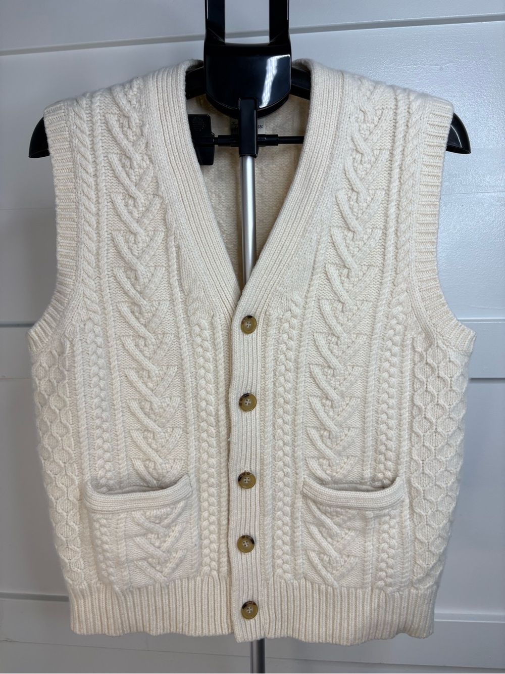 J.Crew Rugged Merino Wool Blend Cable Knit Button Front Sweater Vest L